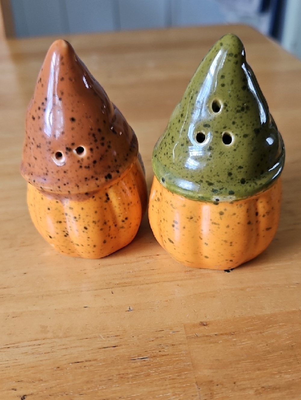 Pumpkin Gnome Salt & Pepper Shakers - Picture 2 of 8